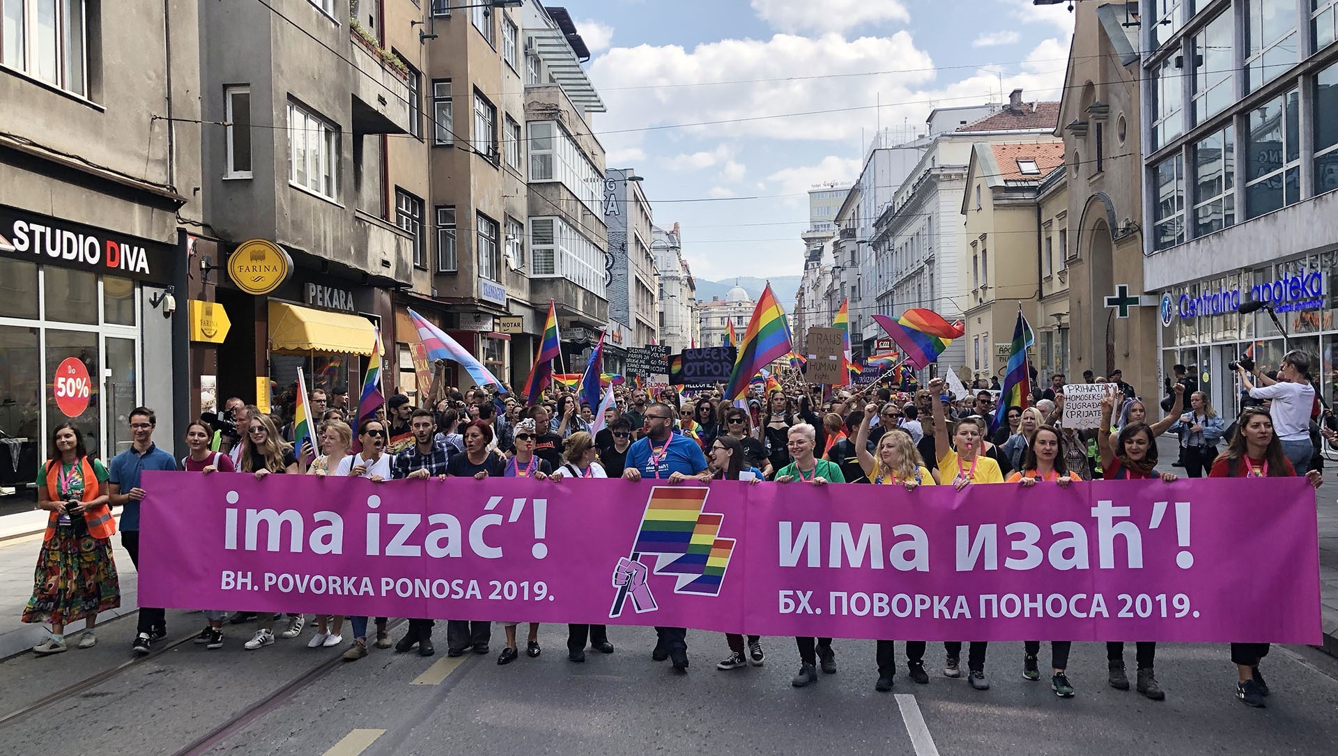 Stockholm Pride stöttar Sarajevo Pride via Solidaritetsfonden